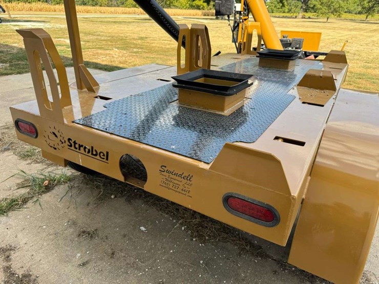 strobel-2boxlp-image-6