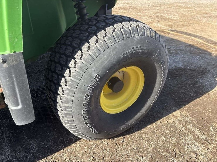 john-deere-gator-image-14