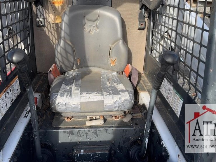 2008-bobcat-t190-image-19