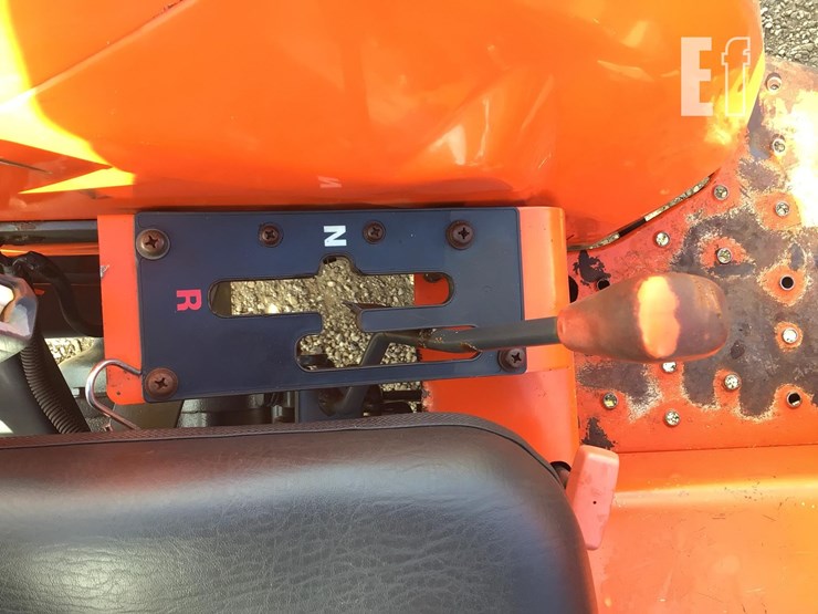 2004-kubota-l3400-image-20