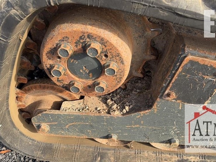 2008-bobcat-t190-image-17