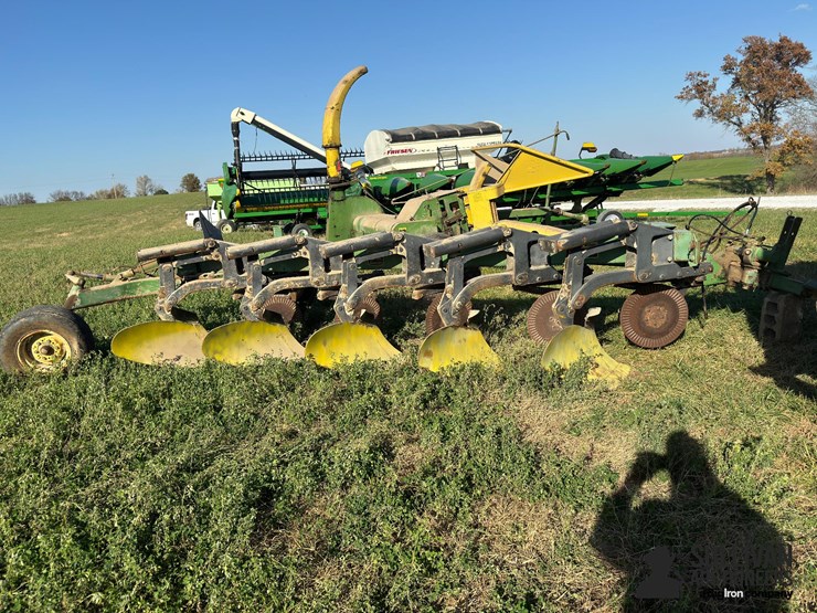 john-deere-2600-image-4