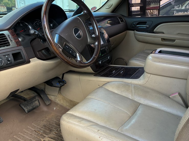 2007-gmc-yukon-denali-image-5