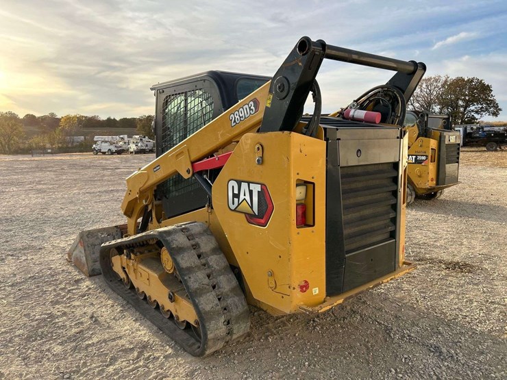 2021-caterpillar-289d3-image-2