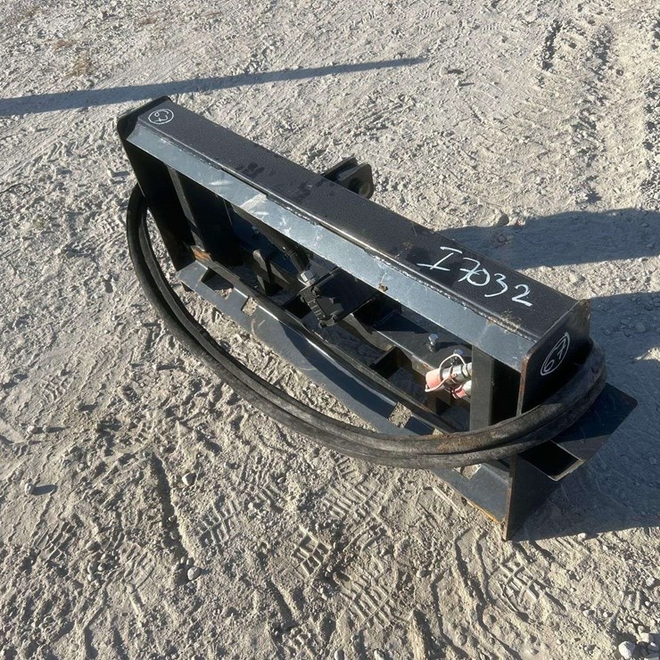 LandHonor PTO Skid Steer Attachment