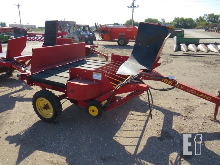 new-holland-166-image-1