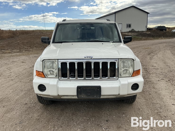 2008-jeep-commander-image-2