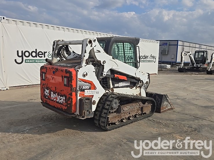 2021-bobcat-t595-image-5