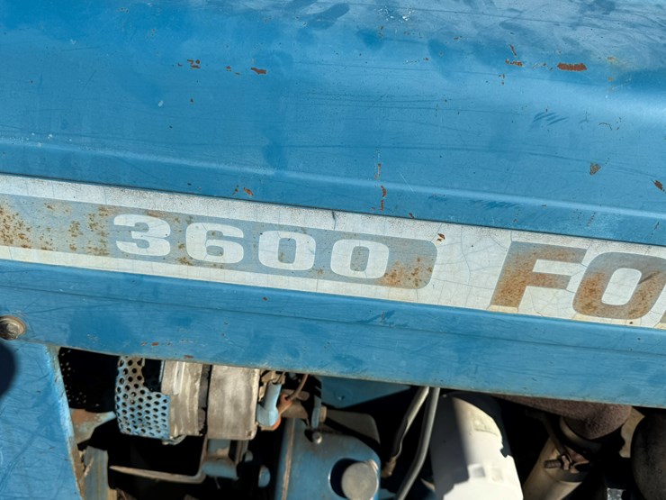 ford-3600-image-29