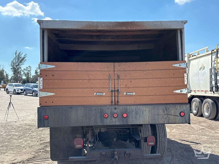 2007-international-durastar-4200-image-12