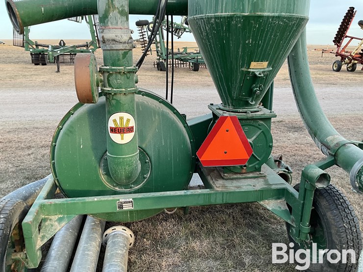 neuero-660-pto-1000-grain-vacuum-image-19