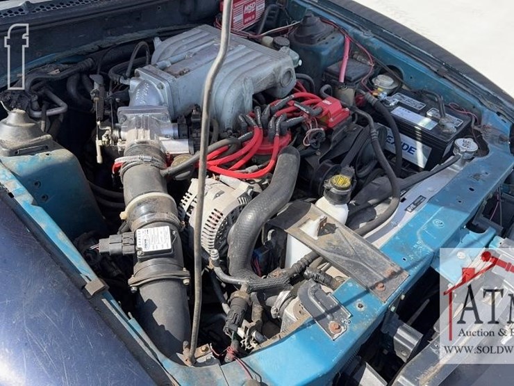 1994-ford-mustang-gt-image-17