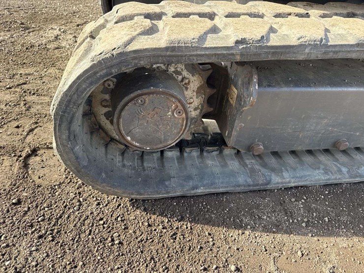 2012-bobcat-e50-image-17