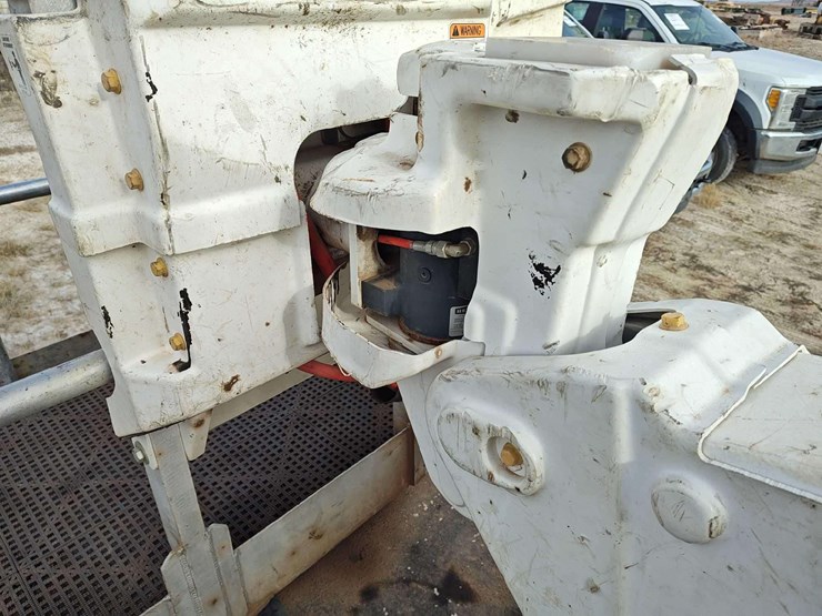 2019-ford-f550-image-21