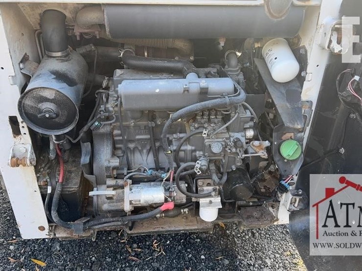 2008-bobcat-t190-image-15