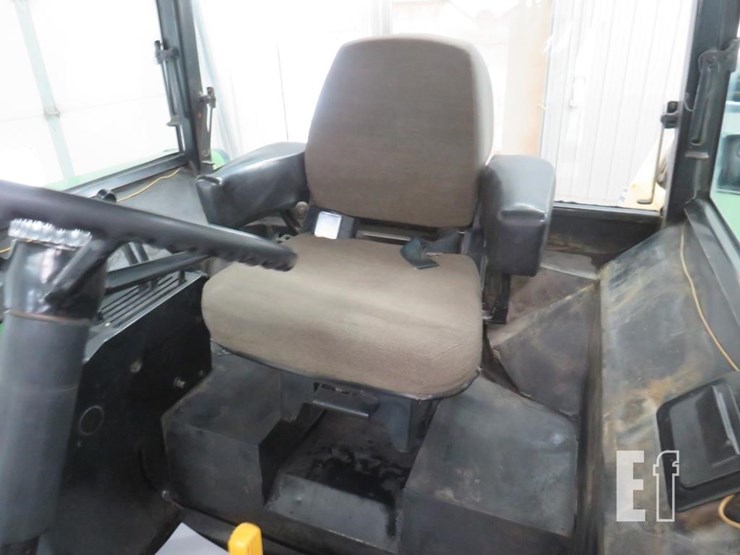 john-deere-4430-image-24