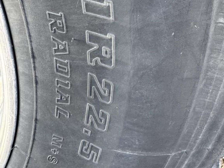 2014-peterbilt-386-image-12