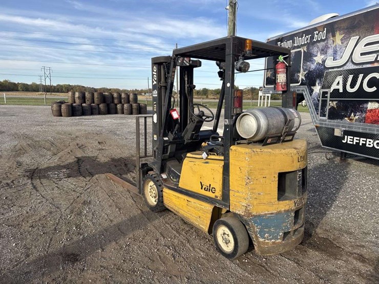 yale-propane-fork-truck-image-5