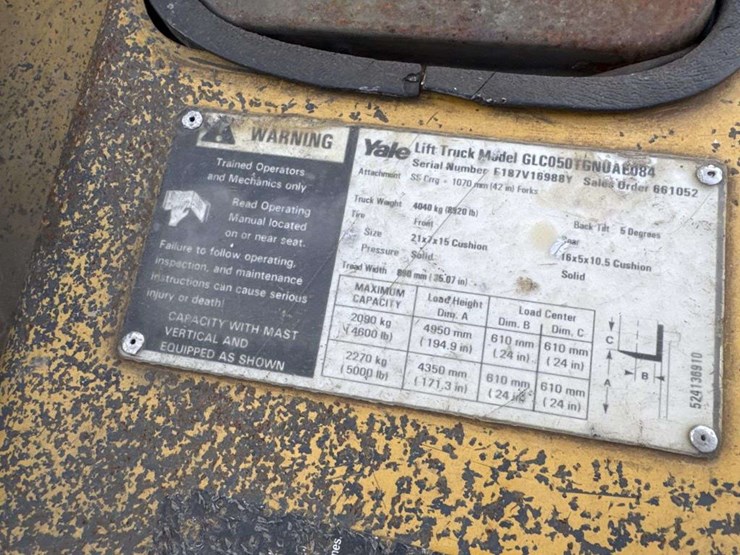 yale-propane-fork-truck-image-23