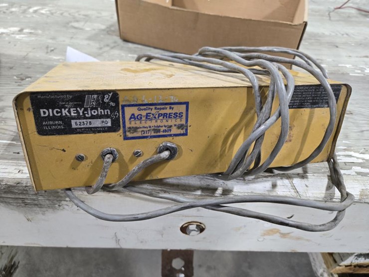 john-deere-7000-image-2