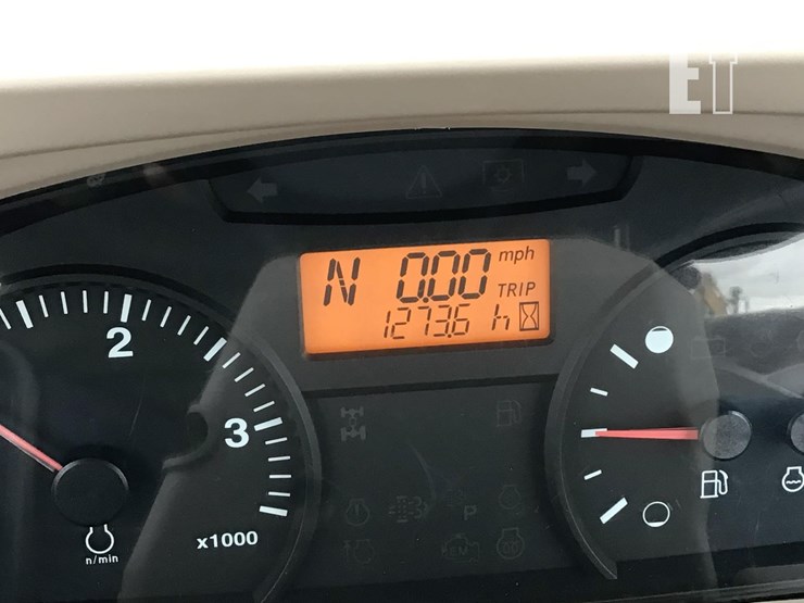 2021-kubota-m7060-image-20