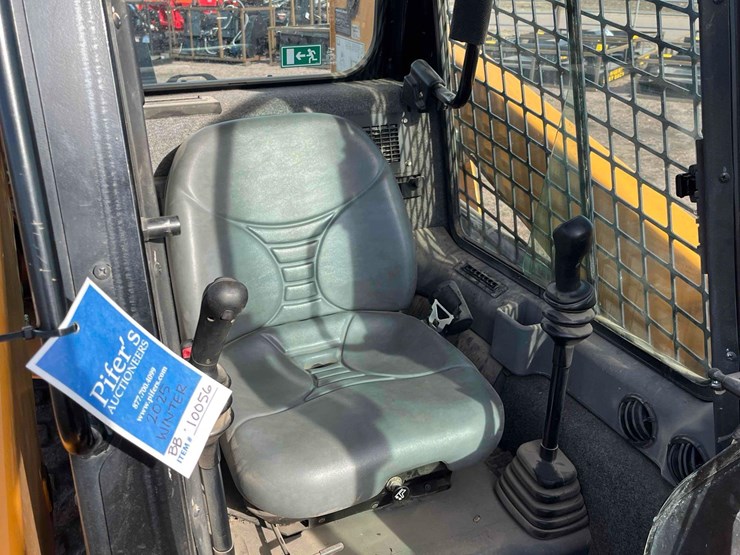 2019-mustang-1350r-image-21