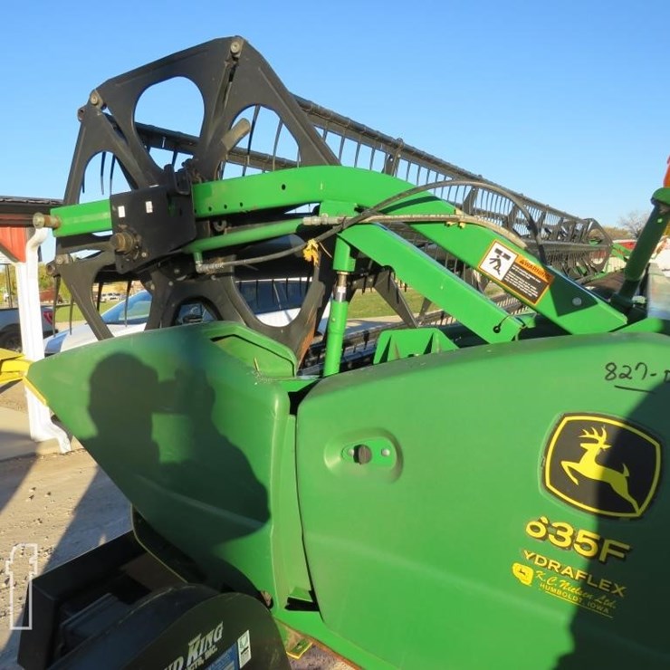 JOHN DEERE 635F