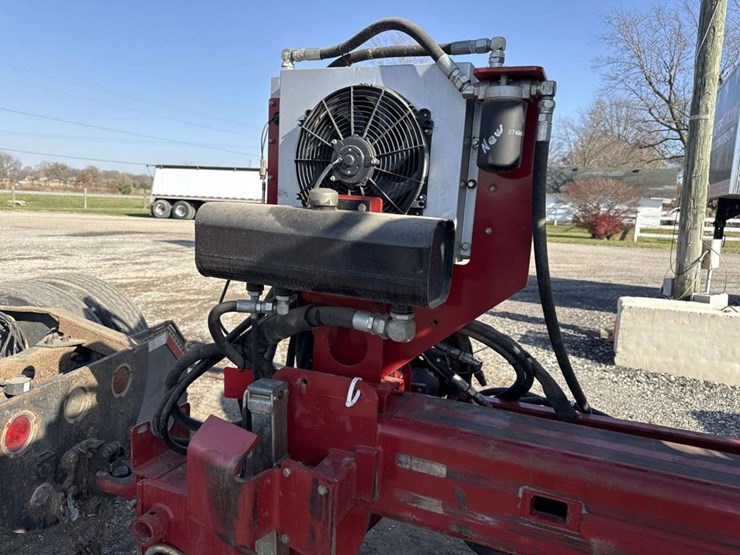 case-ih-1250-image-32