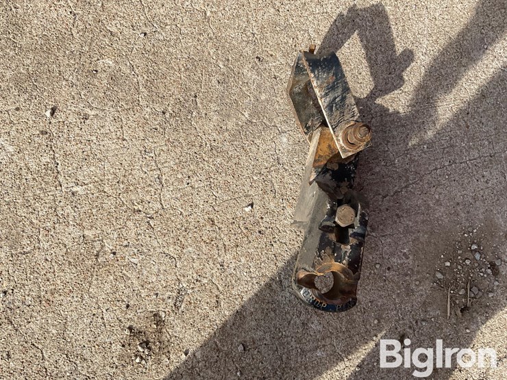 case-ih-drawbar-hammer-strap-image-4