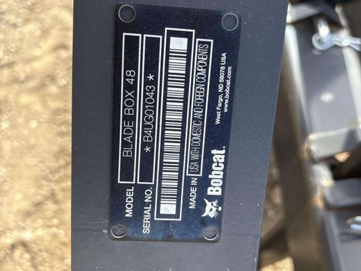 bobcat-4ft-box-blade-image-6