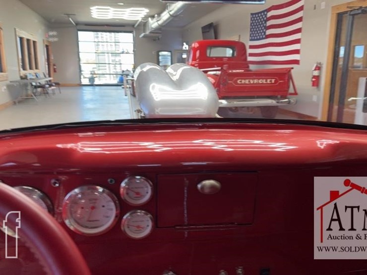 1941-willys-custom-coup-image-21