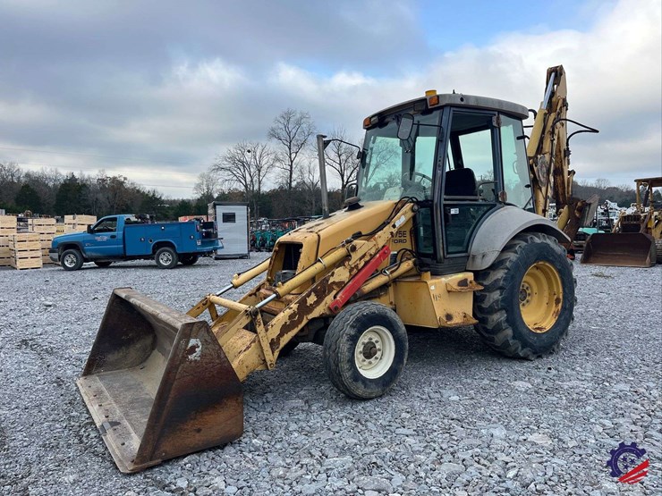 new-holland-575e-image-1