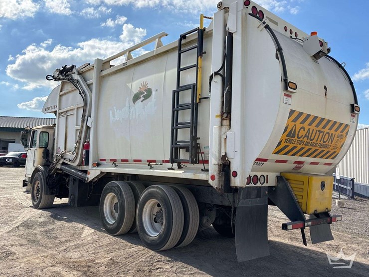 2017-autocar-xpeditor-image-4