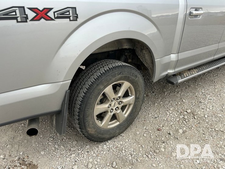 2020-ford-f150-xlt-image-17