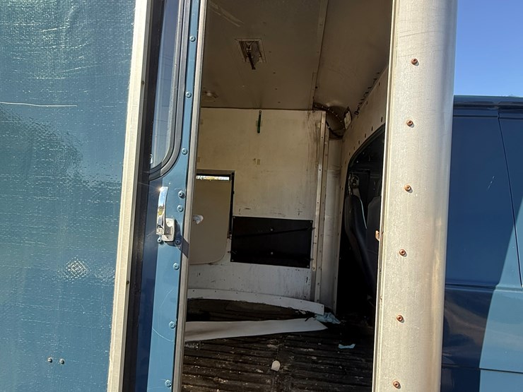 1991-chevrolet-c30-image-29