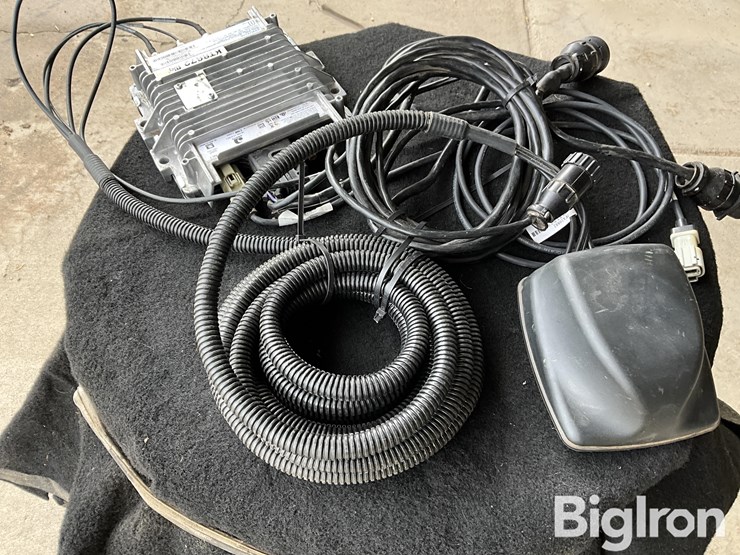 john-deere-jd-link-modular-telematics-gateway-4g-lte-image-14