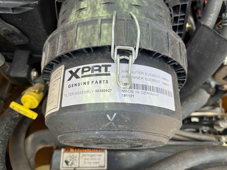 2019-mustang-1350r-image-15