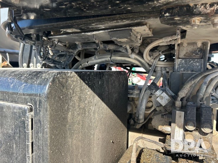 2012-terra-gator-8400b-dry-floater-(ls0482)-image-21