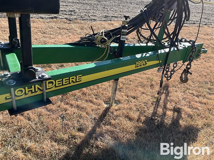 john-deere-1990-image-12