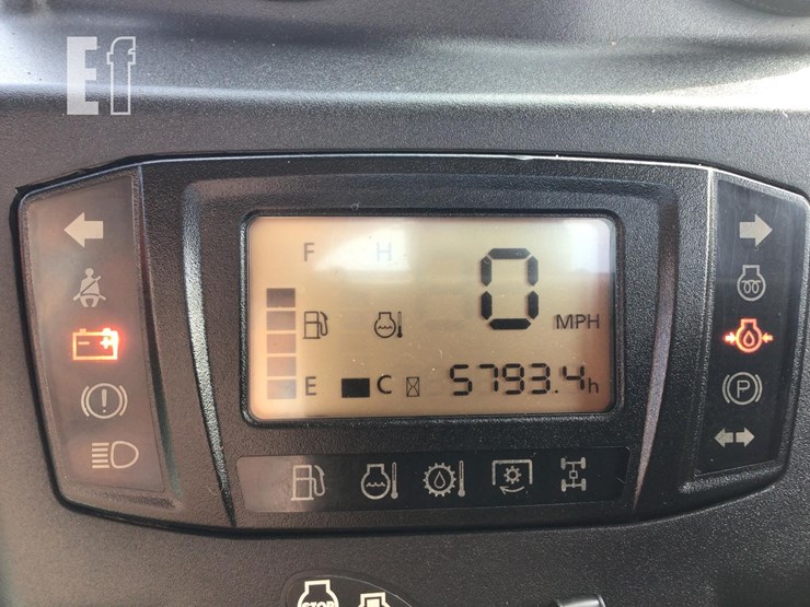 2014-kubota-rtv-x1100c-image-17