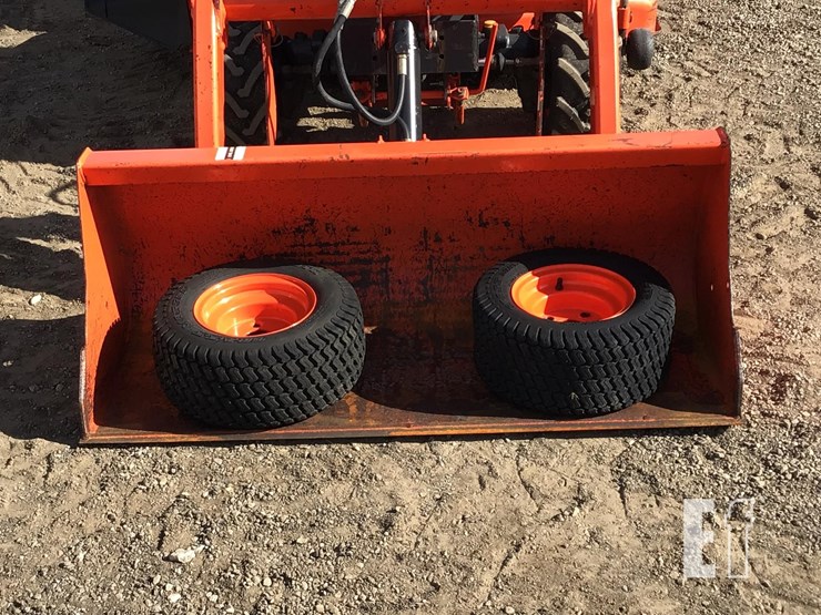 2008-kubota-bx1850-image-10