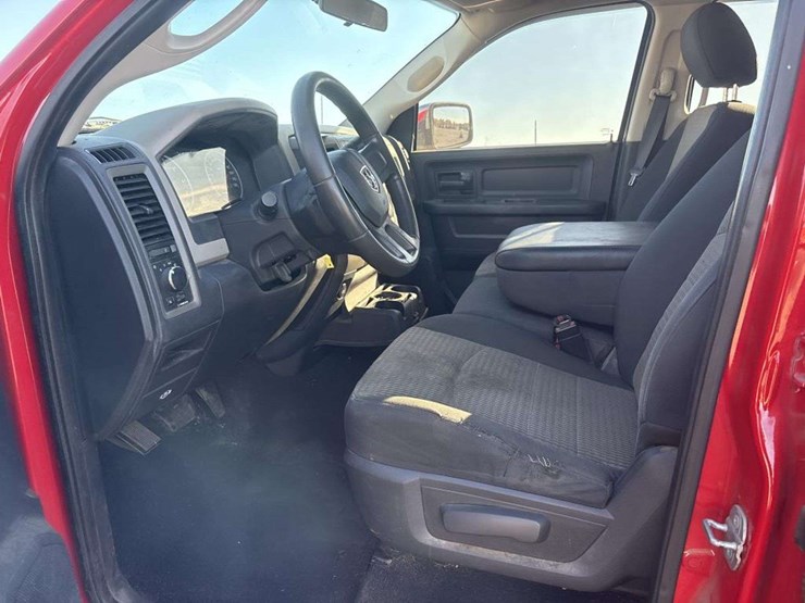 2010-dodge-ram-1500-image-27