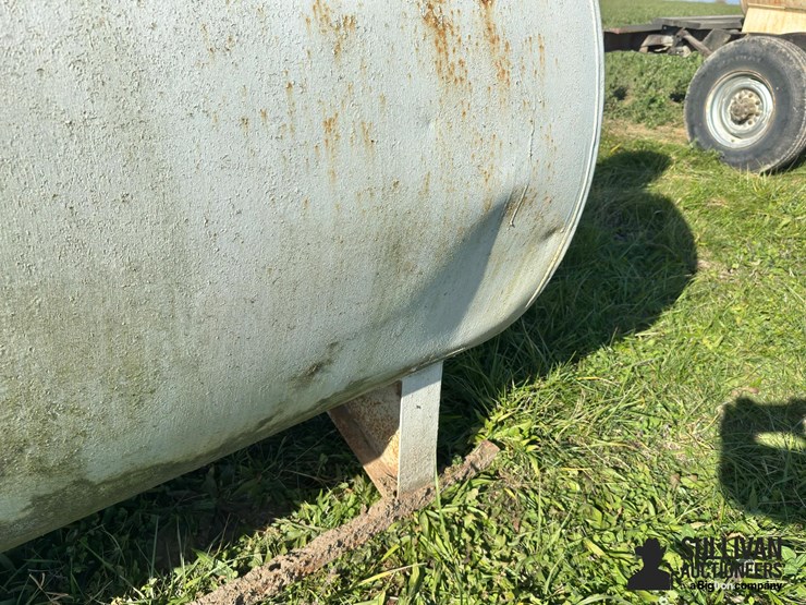 steel-fuel-tank-w/pump-image-13