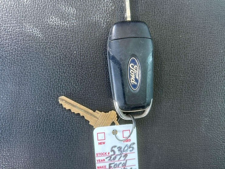 2019-ford-transit-connect-image-24