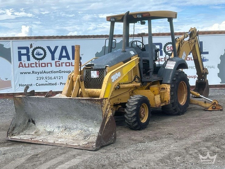 2004-deere-310g-image-1