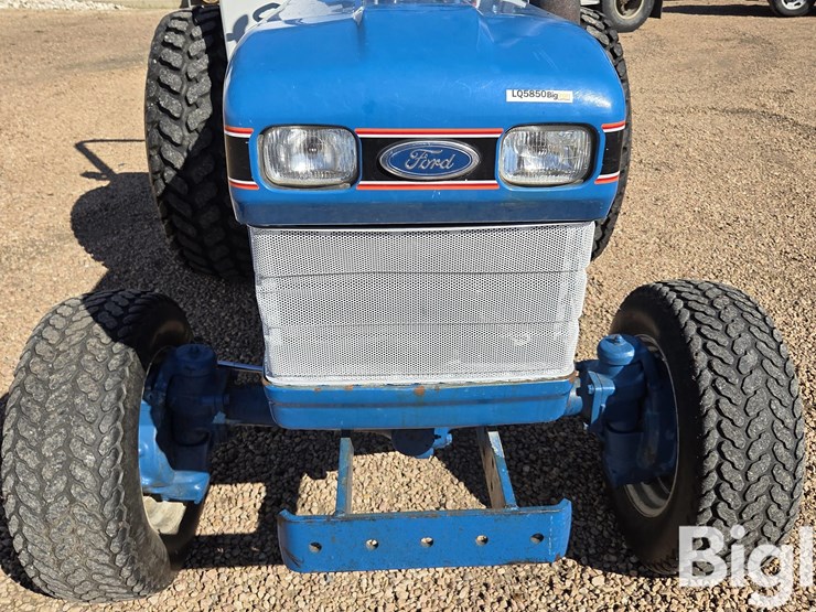 1988-ford-1920-image-11