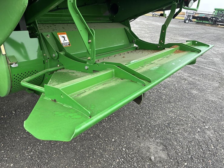 2013-john-deere-s670-image-74