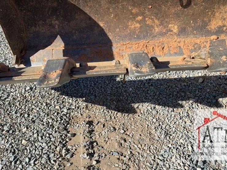 2000-caterpillar-953c-image-30