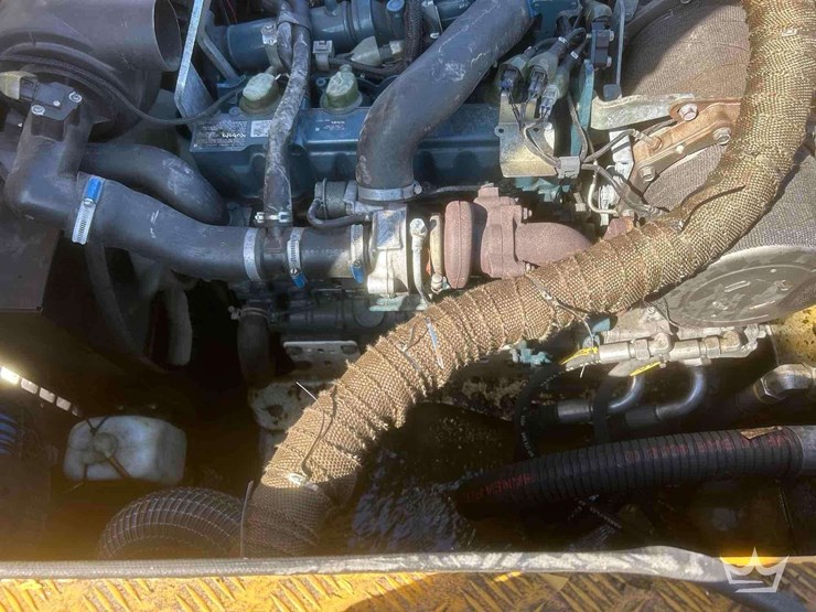 2019-berky-weedo-amphi-king-6450-amphibious-workboat-image-15