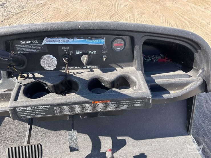 2006-columbia-medical-transport-electric-utility-cart-image-9